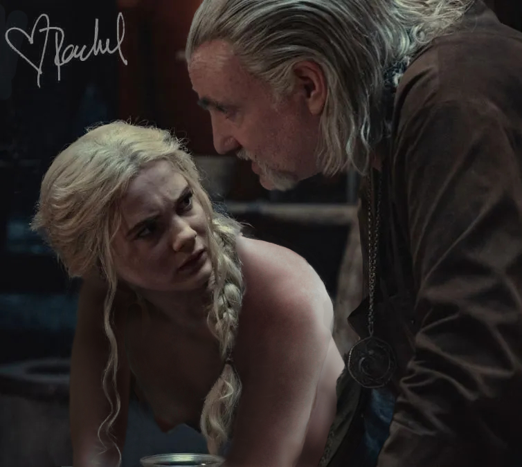 Ciri Freya_Allan The_Witcher_(Netflix) fakes