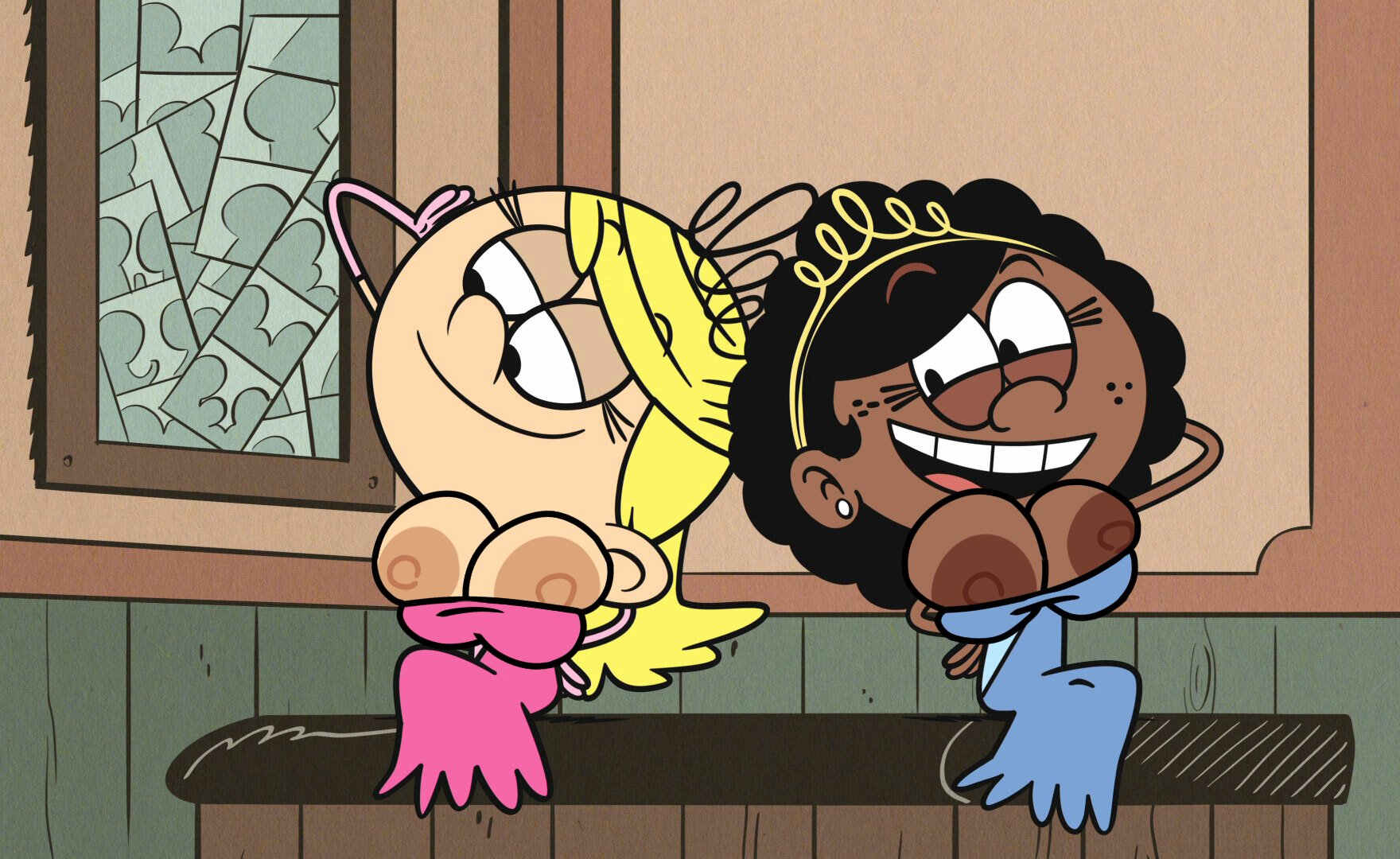 Mysterbox loud house